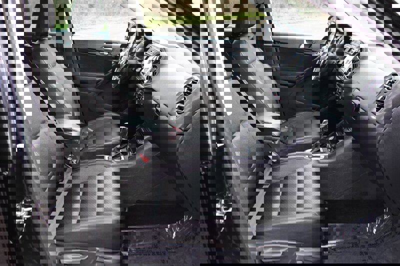 Used 2017 Volkswagen Tiguan Wolfsburg Edition image 18