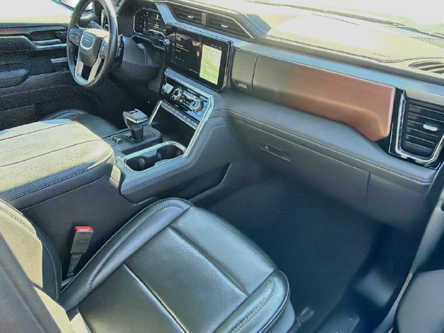 Used 2024 GMC Sierra 1500 Denali w/ Denali Reserve Package AWD/4WD image 20