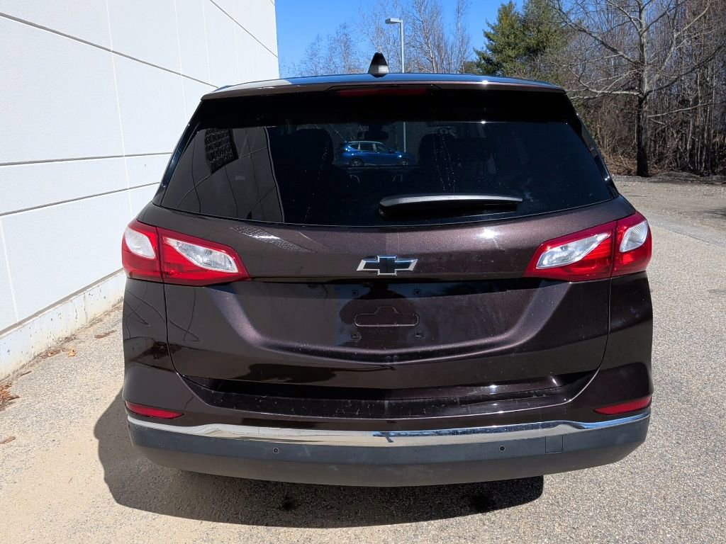 Used 2020 Chevrolet Equinox LT w/ Driver Convenience Package AWD/4WD image 8