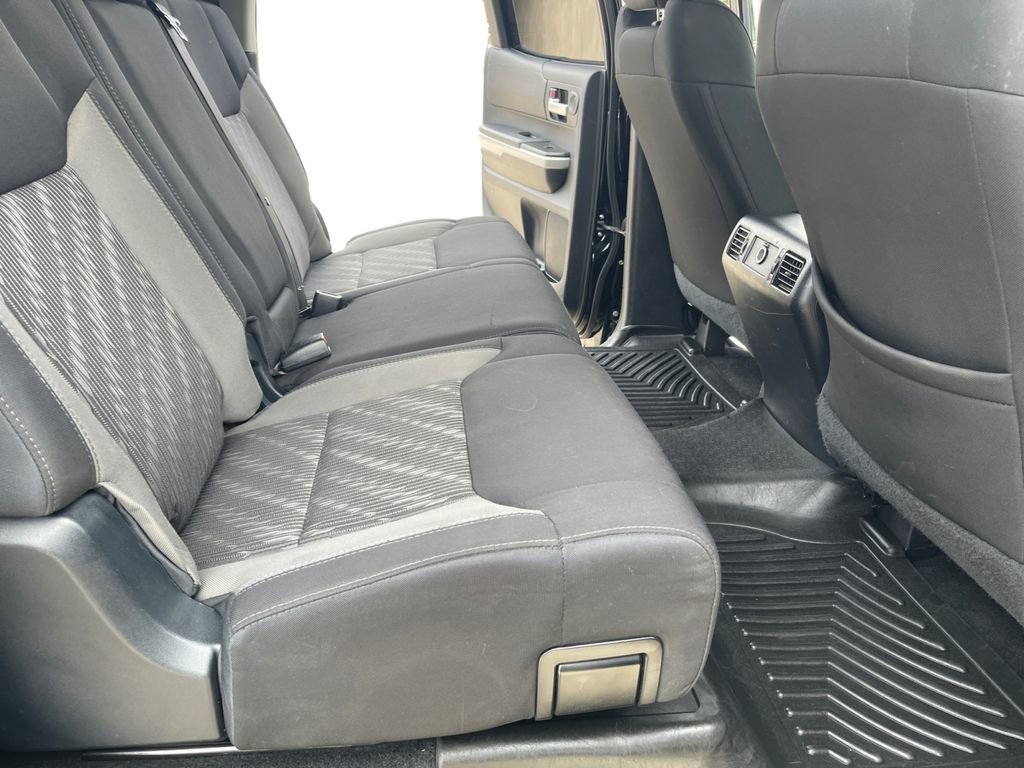Used 2018 Toyota Tundra SR5 w/ SR5 Upgrade Package image 19