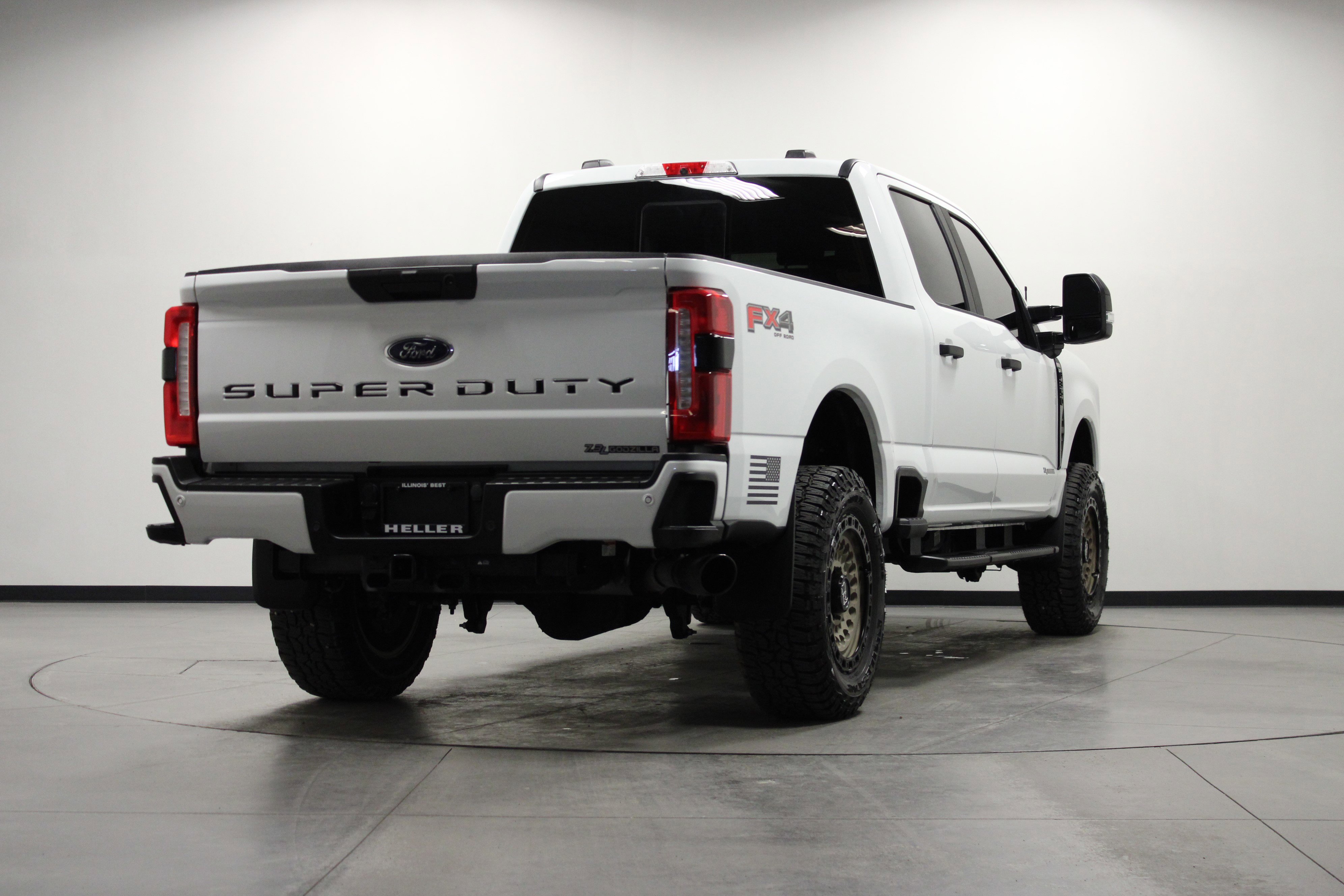 Used 2024 Ford F350 XL w/ STX Appearance Package image 4