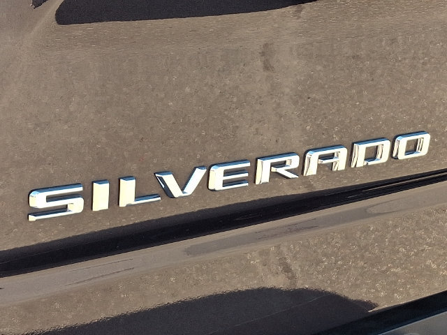 Used 2022 Chevrolet Silverado 1500 LTZ w/ LTZ Convenience Package II AWD/4WD image 33