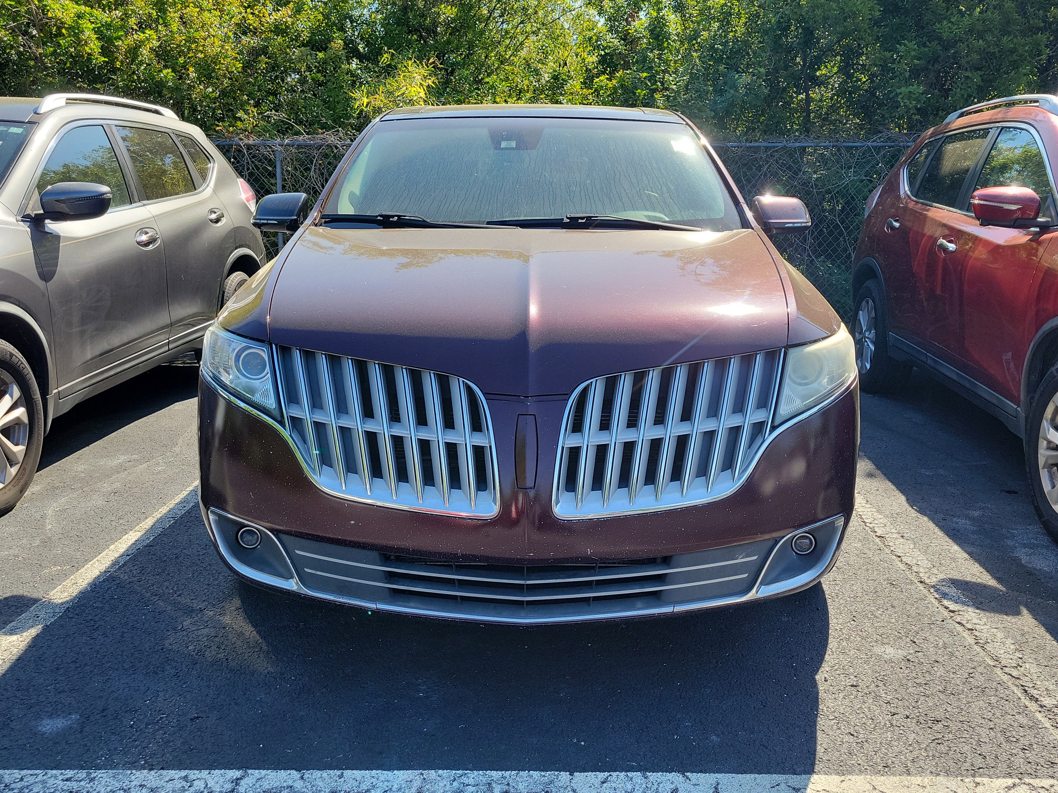 Used 2011 Lincoln MKT AWD w/ 201A Rapid Spec Order Code image 2
