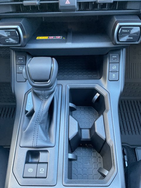 New 2026 Toyota RAV4 XSE AWD/4WD image 27