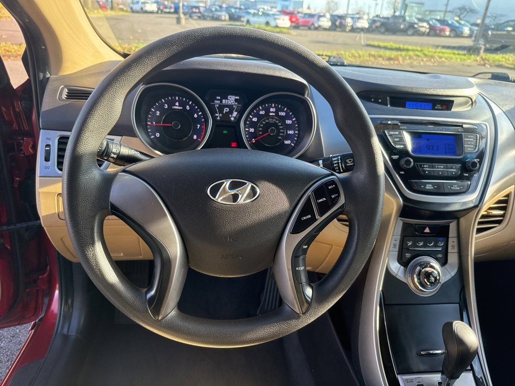 Used 2013 Hyundai Elantra GLS image 27