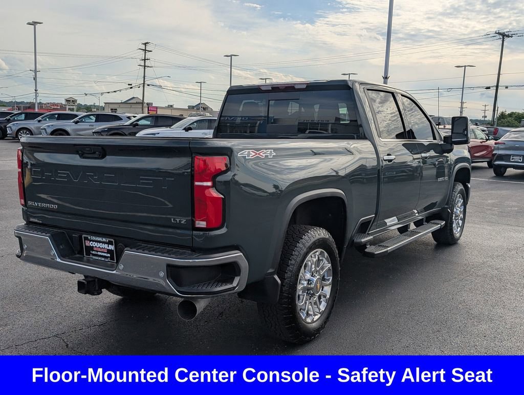 Used 2025 Chevrolet Silverado 3500 LTZ w/ LTZ Plus Package AWD/4WD image 8