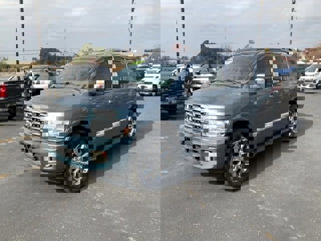 Used 2008 INFINITI QX56 4WD w/ Technology Pkg