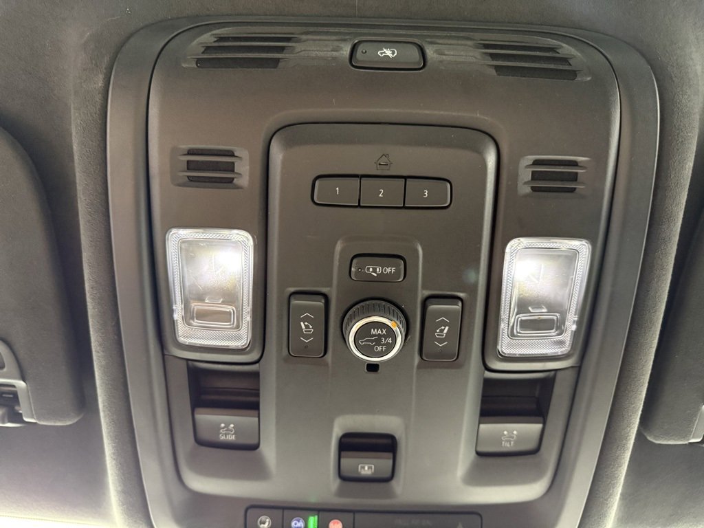 Used 2022 Cadillac Escalade Sport Platinum image 34