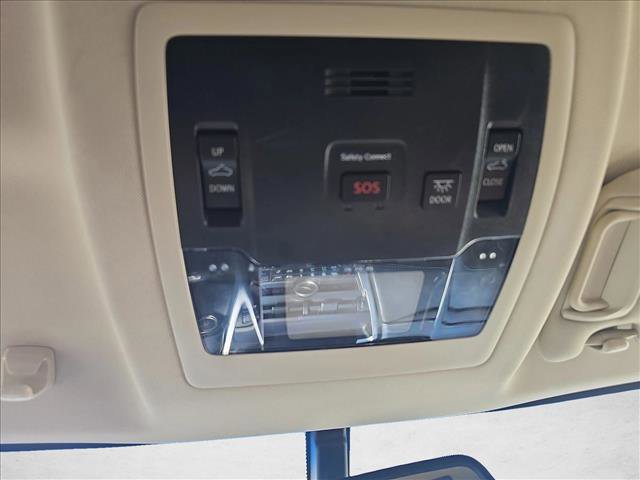 Used 2017 Lexus NX 200t FWD image 26