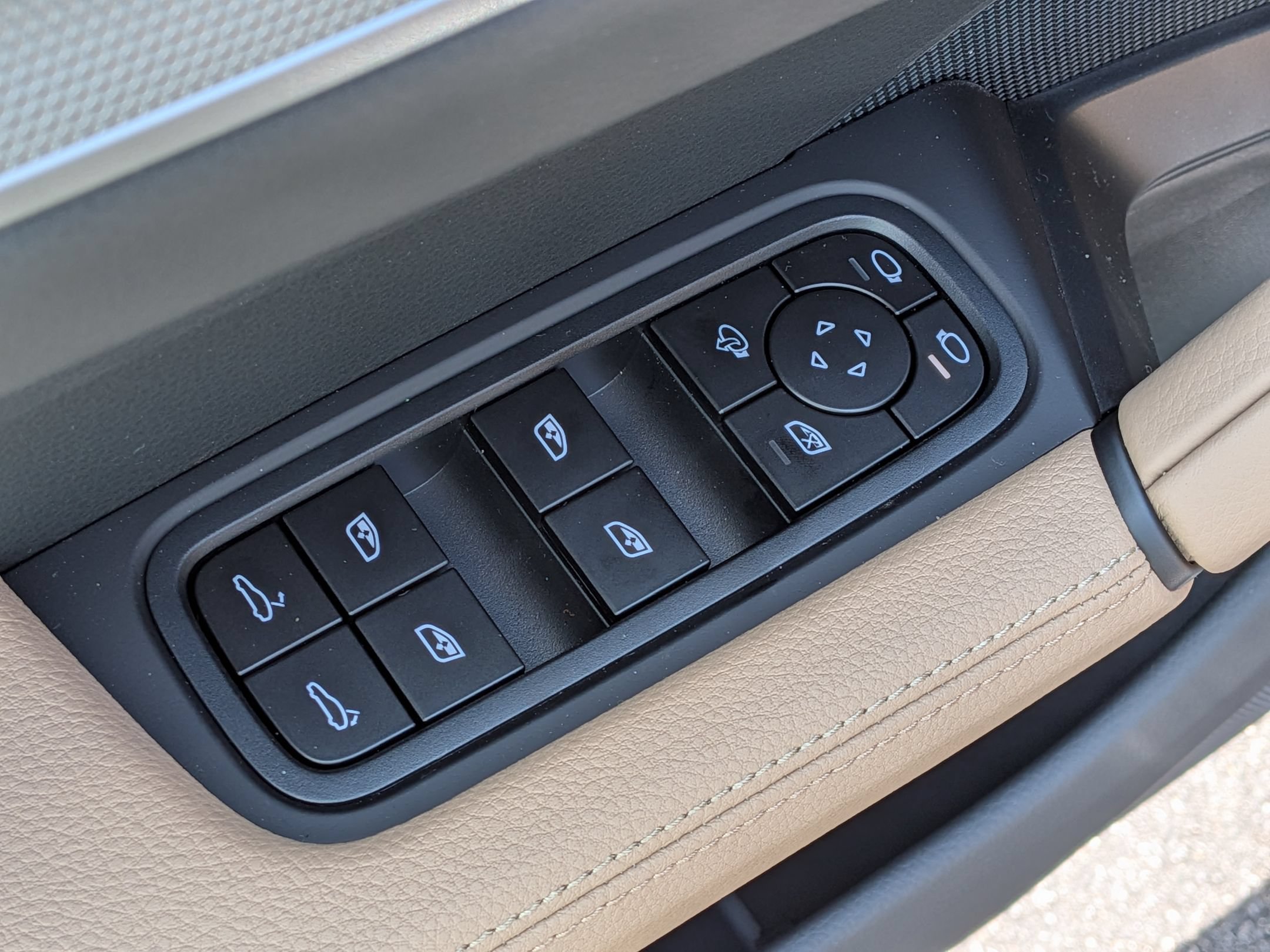 New 2026 Porsche Cayenne AWD/4WD image 24