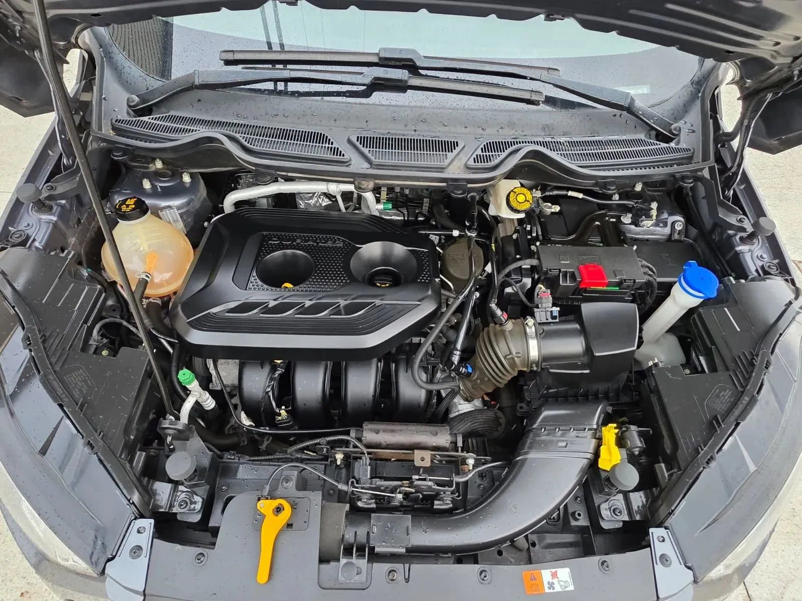 Used 2019 Ford EcoSport SE w/ SE Convenience Package image 17