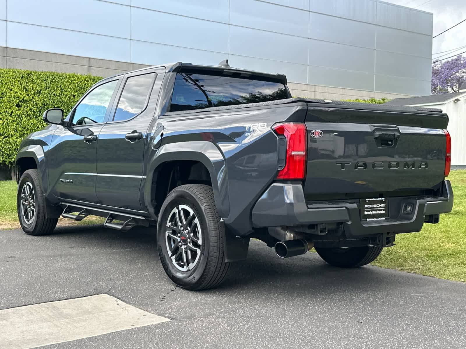 Used 2024 Toyota Tacoma TRD Sport RWD image 3