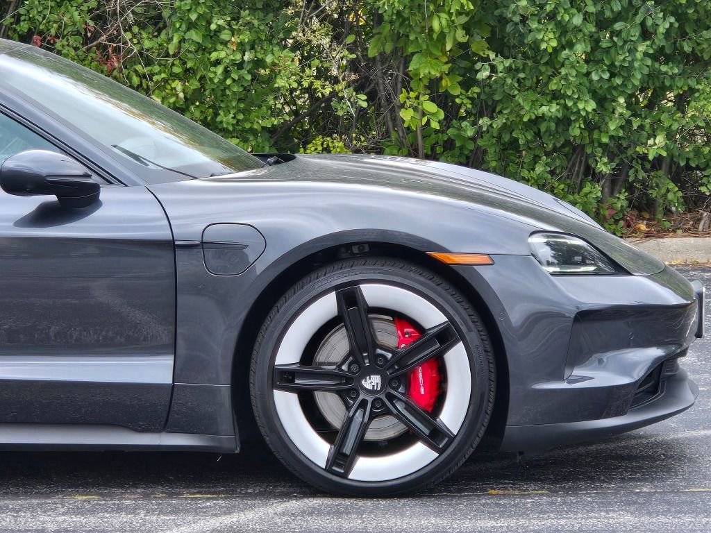 Certified 2025 Porsche Taycan 4S image 14