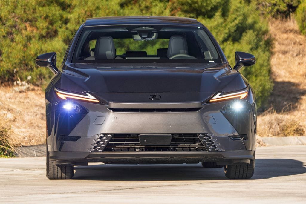 New 2026 Lexus ES 350h w/ Convenience Package FWD image 3