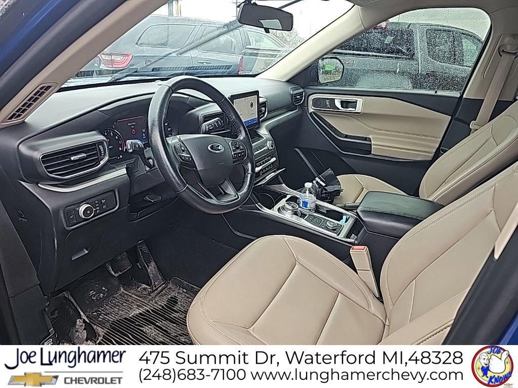 Used 2020 Ford Explorer XLT w/ Equipment Group 202A image 17