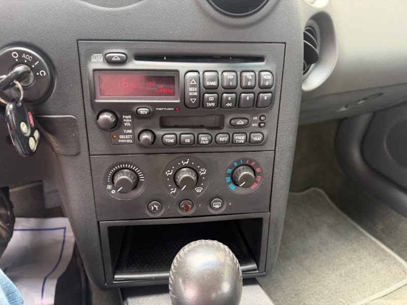 Used 2004 Pontiac Grand Prix GT2 FWD image 7