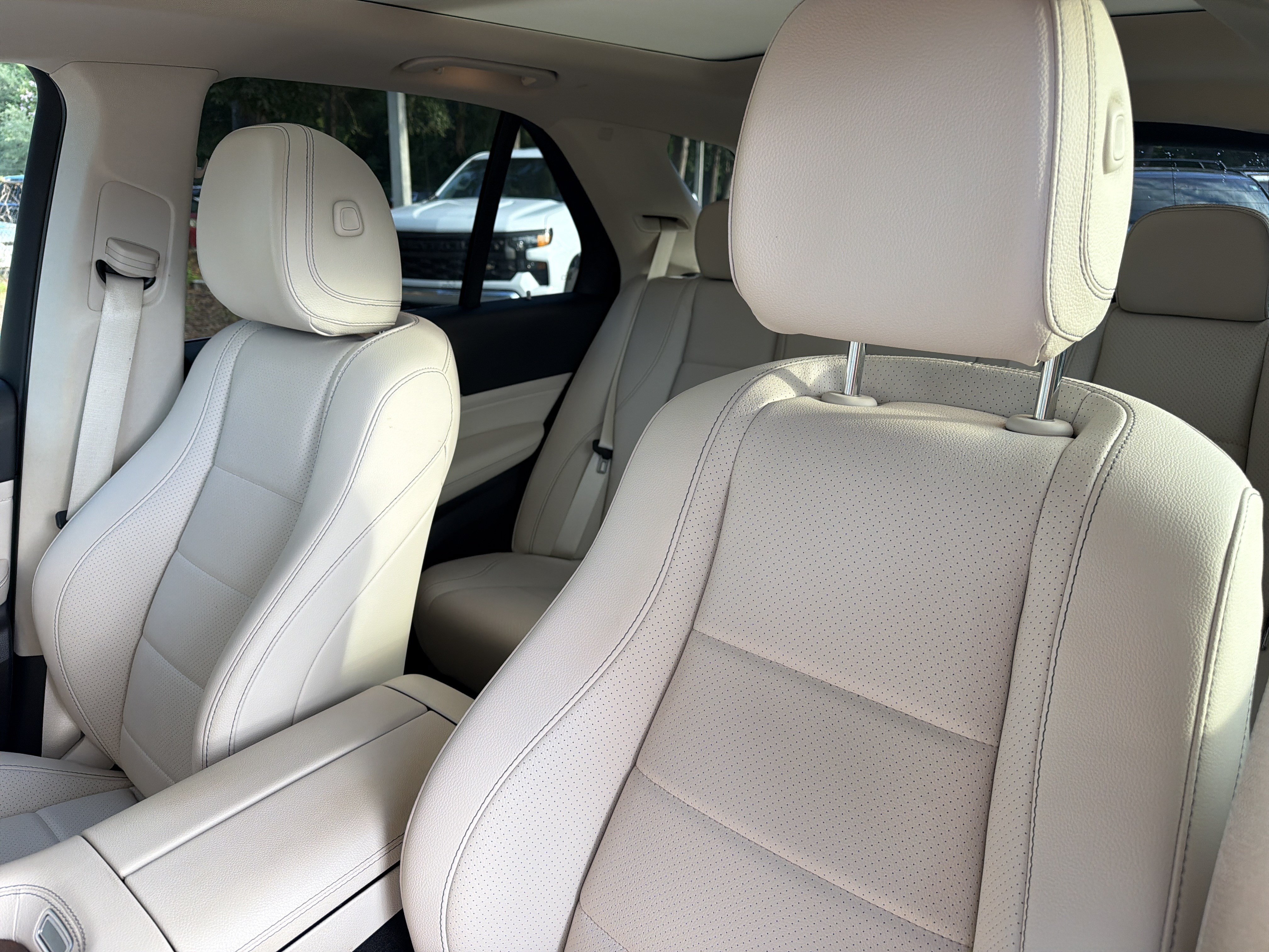 Used 2022 Mercedes-Benz GLE 450 4MATIC image 18