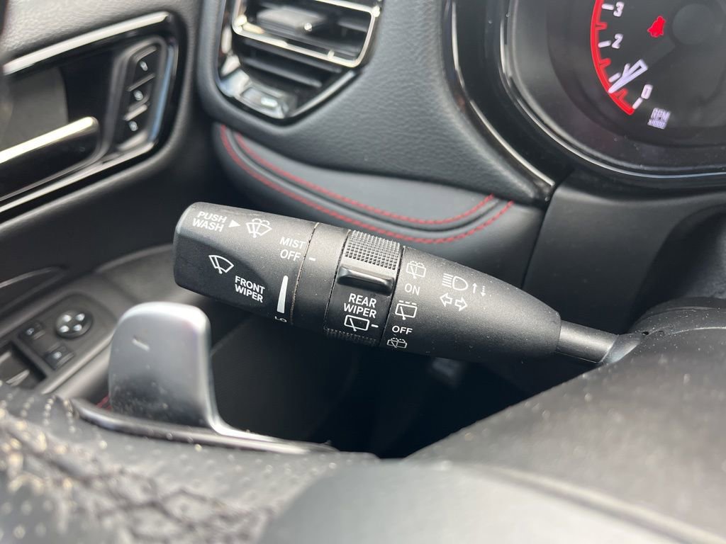 Used 2023 Dodge Durango GT image 33