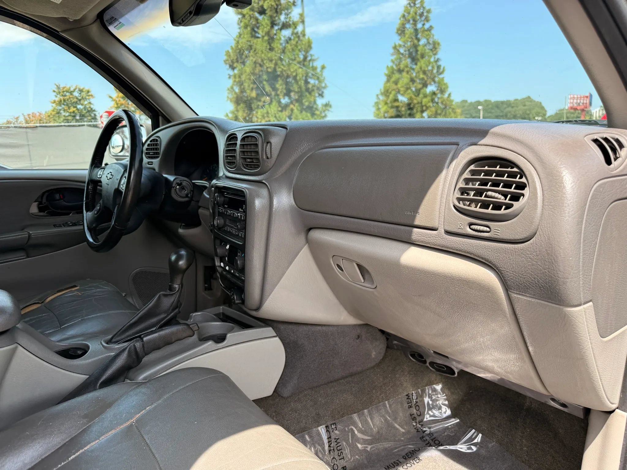 Used 2003 Chevrolet TrailBlazer LT w/ Preferred Equipment Group RWD image 19