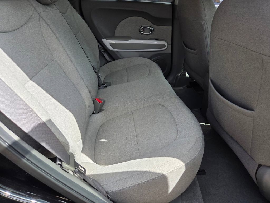 Used 2018 Kia Soul EV image 17