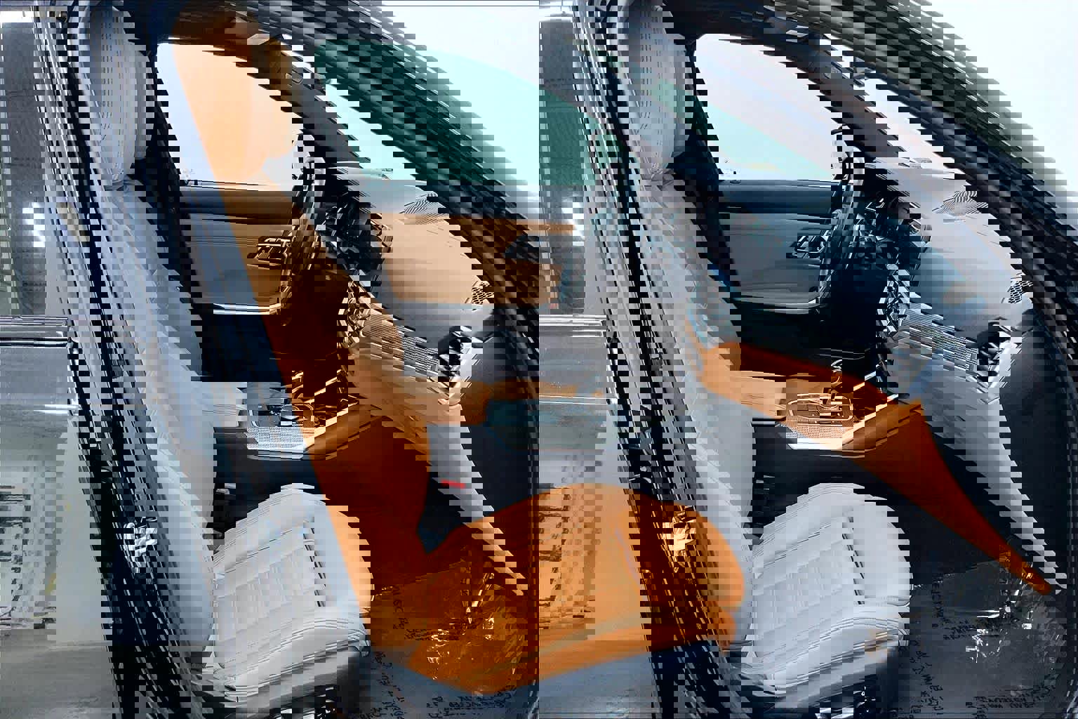 Used 2019 BMW 330i Sedan w/ M Sport Package image 9