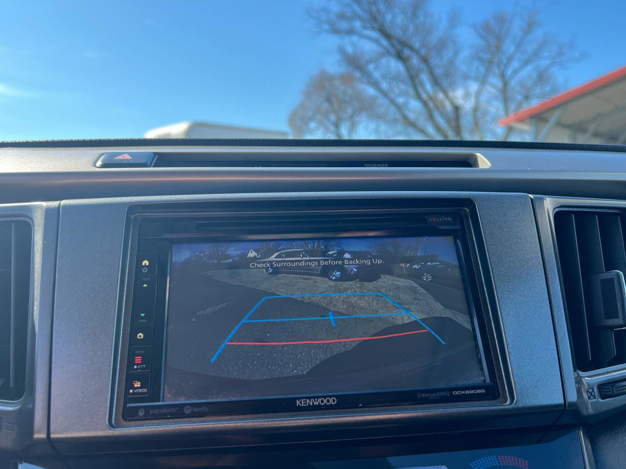 Used 2015 Toyota RAV4 Limited image 12