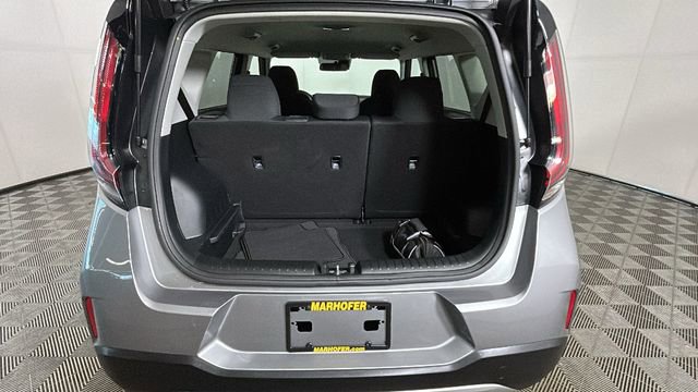 Used 2024 Kia Soul LX w/ Option Group 015 FWD image 27