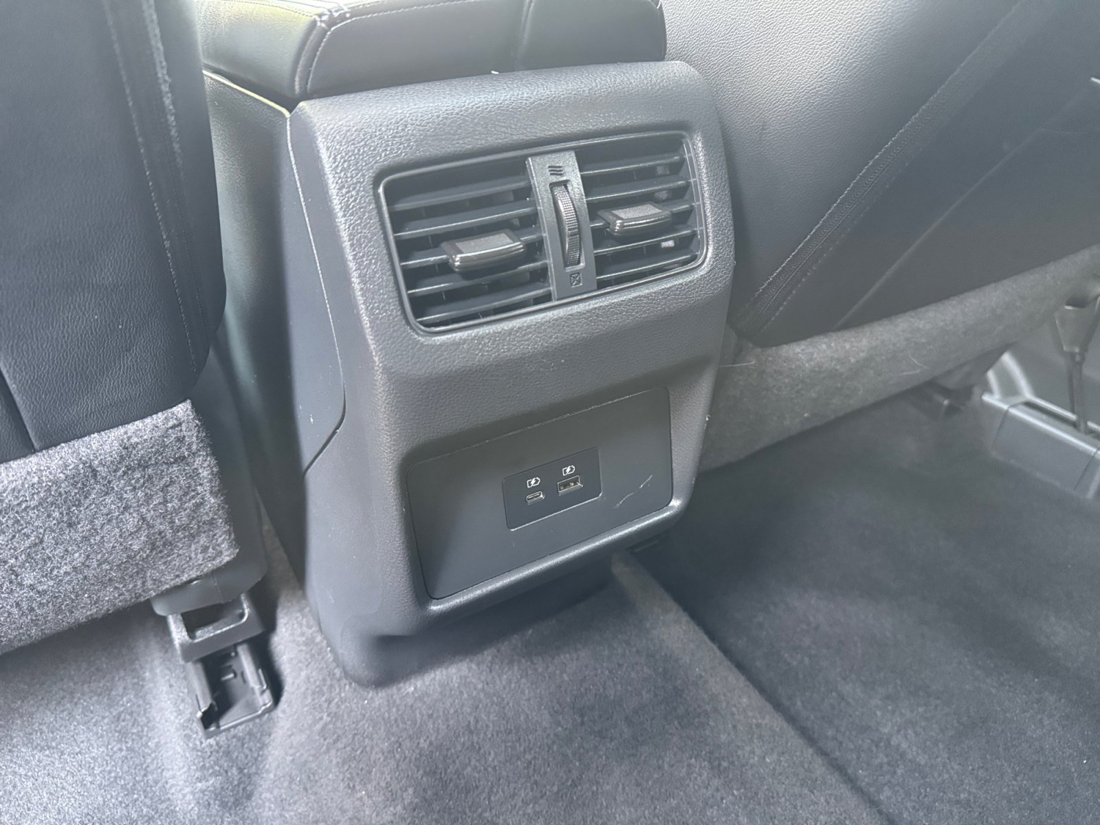 Used 2023 Nissan Rogue SL AWD/4WD image 14
