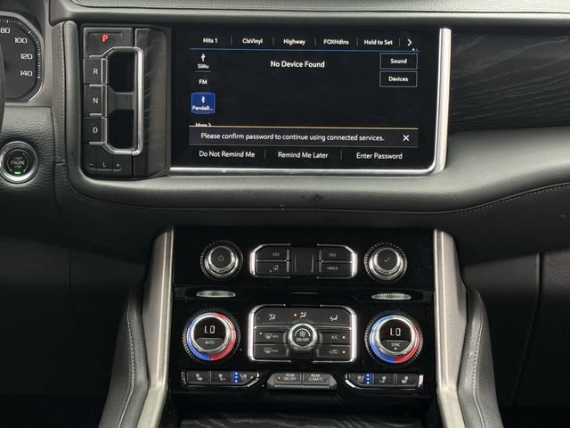 Used 2021 GMC Yukon Denali w/ Denali Premium Package AWD/4WD image 18