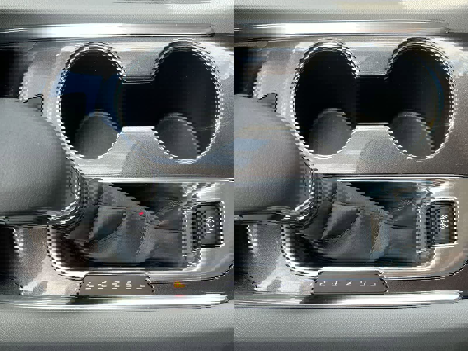 Used 2025 Chevrolet Malibu LT image 32