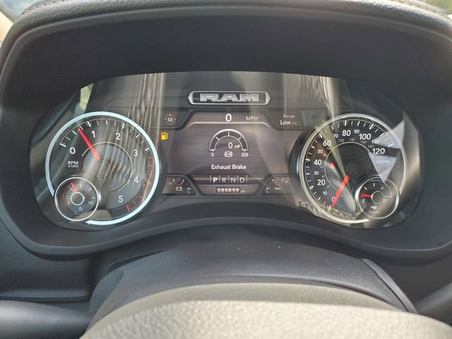 Used 2020 RAM 3500 Laramie image 29