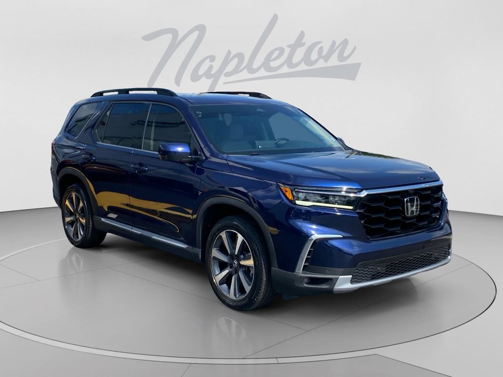 Used 2024 Honda Pilot Elite image 8