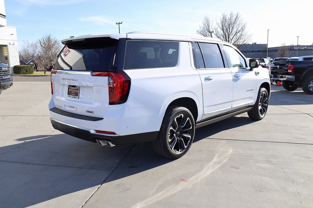 New 2026 GMC Yukon XL Denali w/ Denali Reserve Package image 6