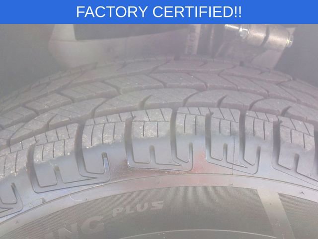 Certified 2024 Jeep Grand Cherokee L Laredo image 11