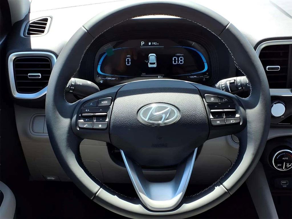 New 2026 Hyundai Venue SEL image 11