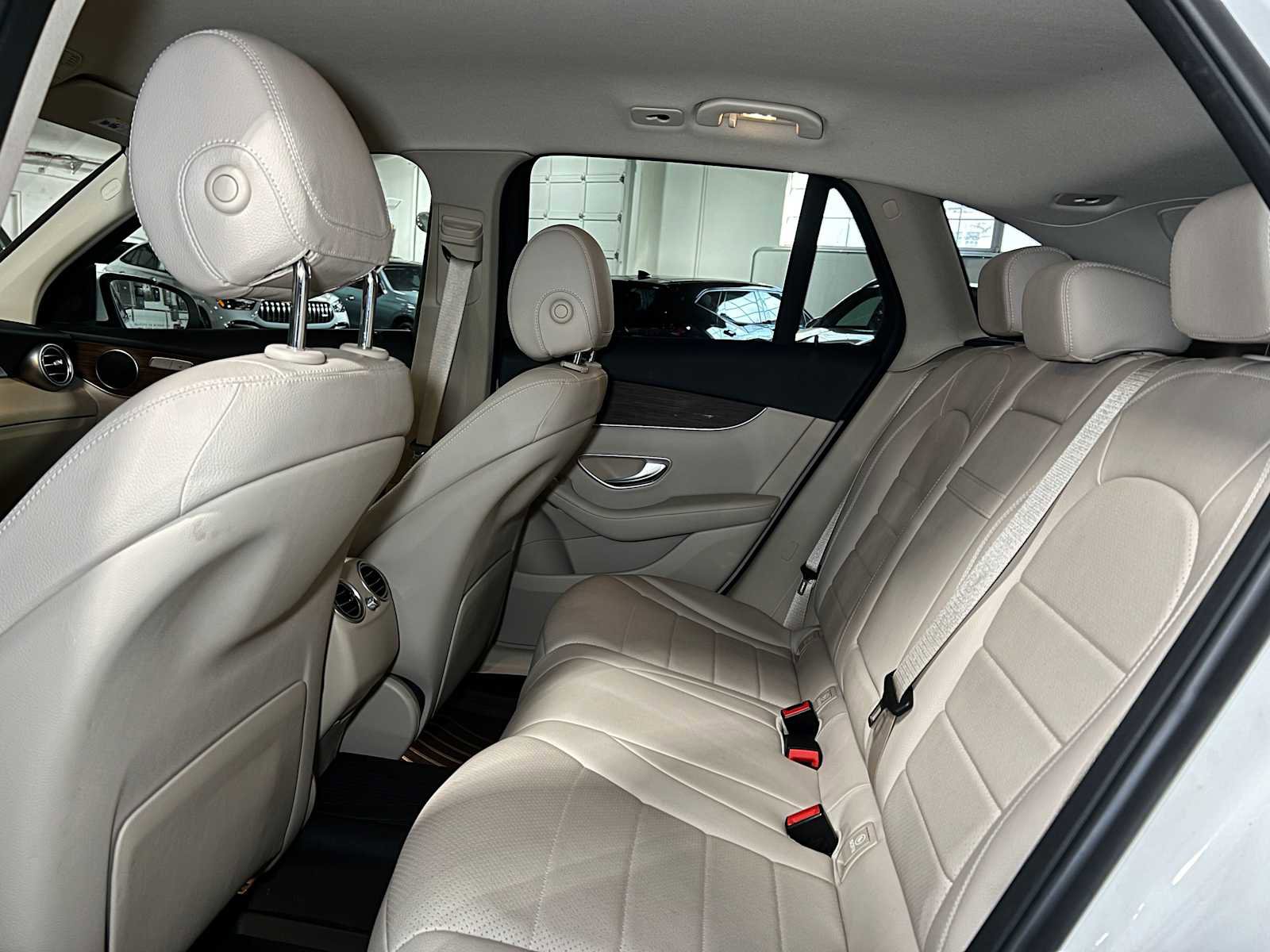 Used 2022 Mercedes-Benz GLC 300 4MATIC image 20