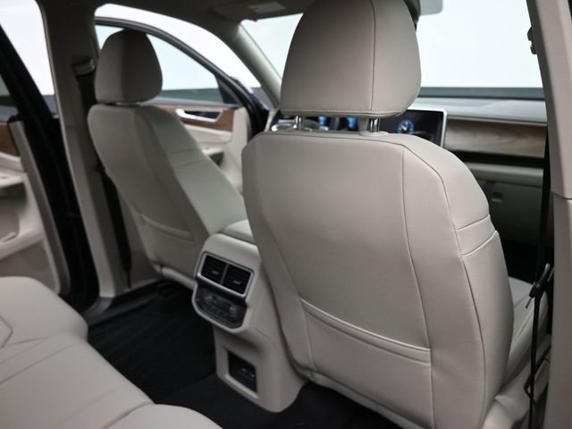 New 2026 Volkswagen Atlas SE image 24