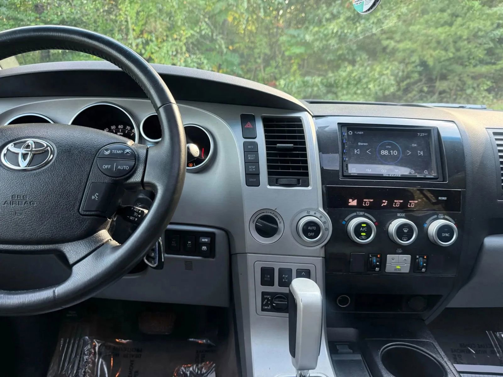 Used 2008 Toyota Sequoia Platinum image 34