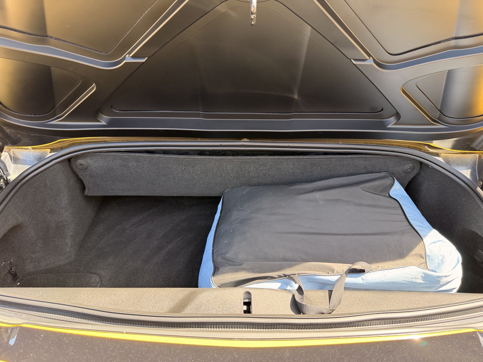 Used 2019 Chevrolet Corvette Stingray Convertible Z51 2LT RWD image 33