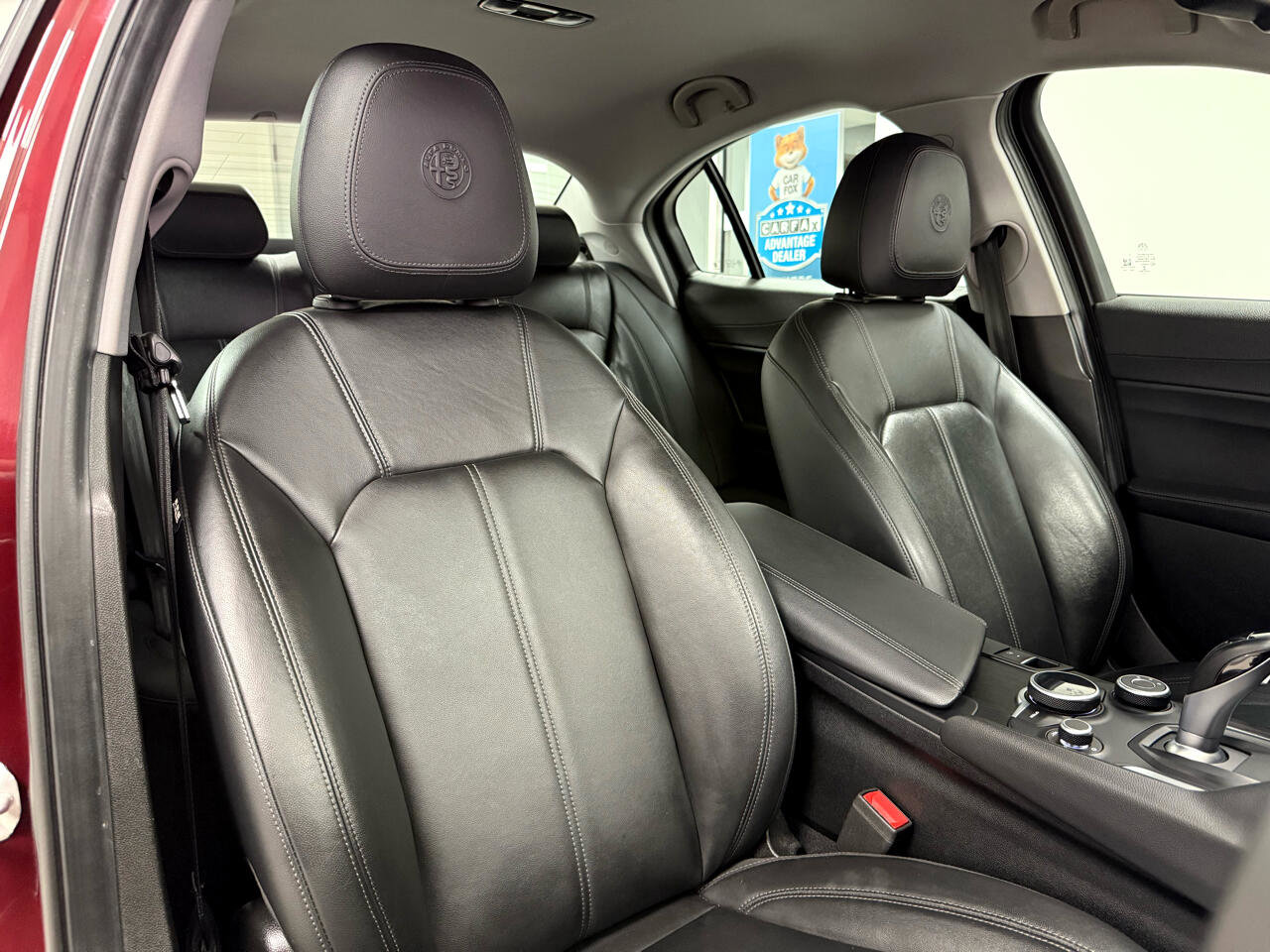 Used 2018 Alfa Romeo Giulia AWD image 12