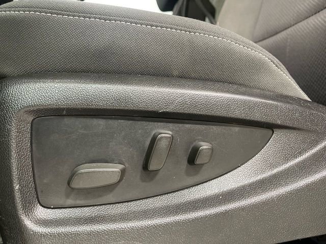 Used 2015 Chevrolet Silverado 2500 LT w/ Z71 Package, Off-Road AWD/4WD image 12