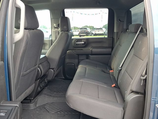 Used 2024 Chevrolet Silverado 2500 Custom w/ Custom Convenience Package AWD/4WD image 9