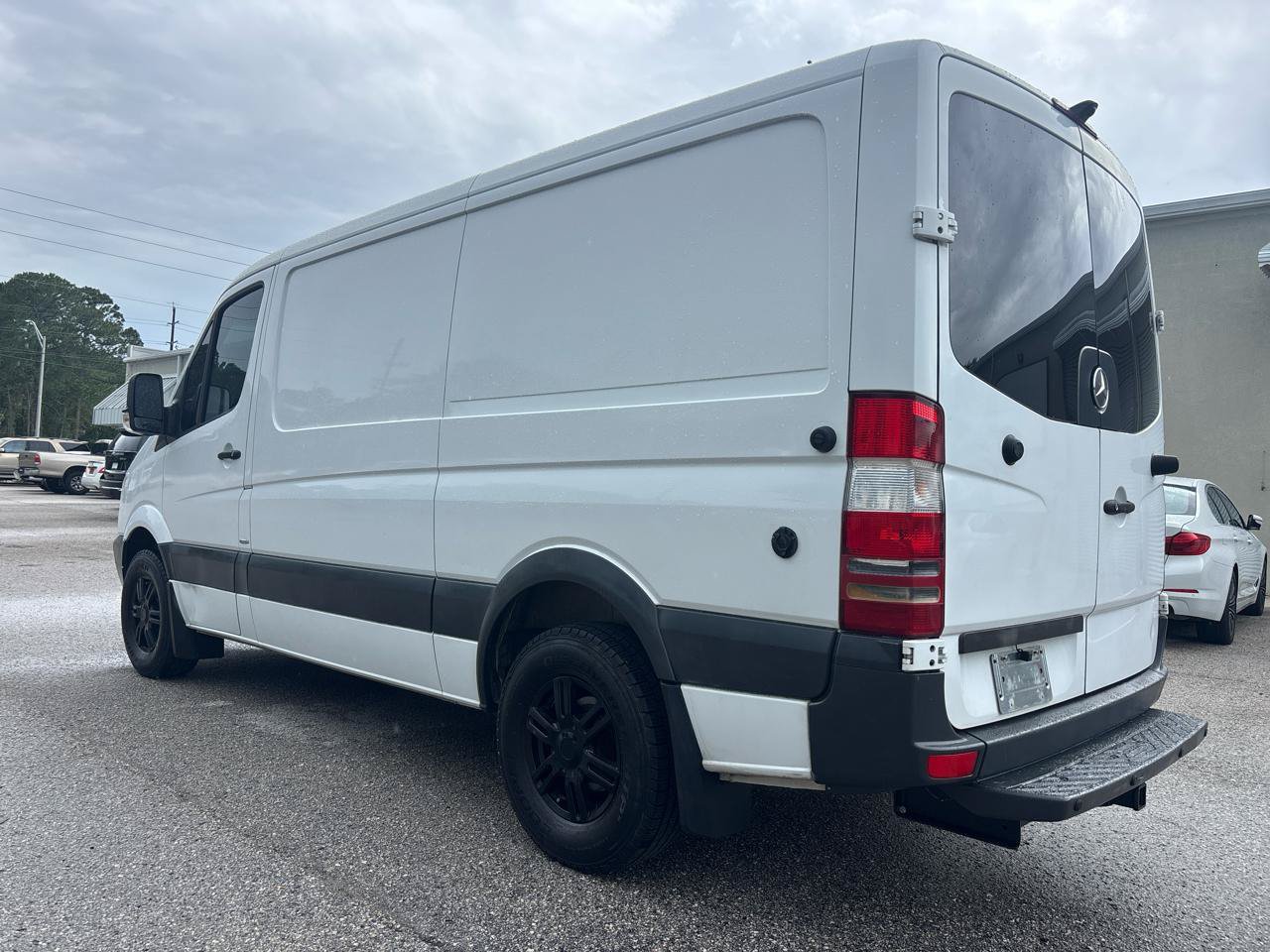 Used 2013 Mercedes-Benz Sprinter 2500 image 8