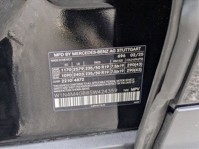 New 2025 Mercedes-Benz GLB 250 image 24
