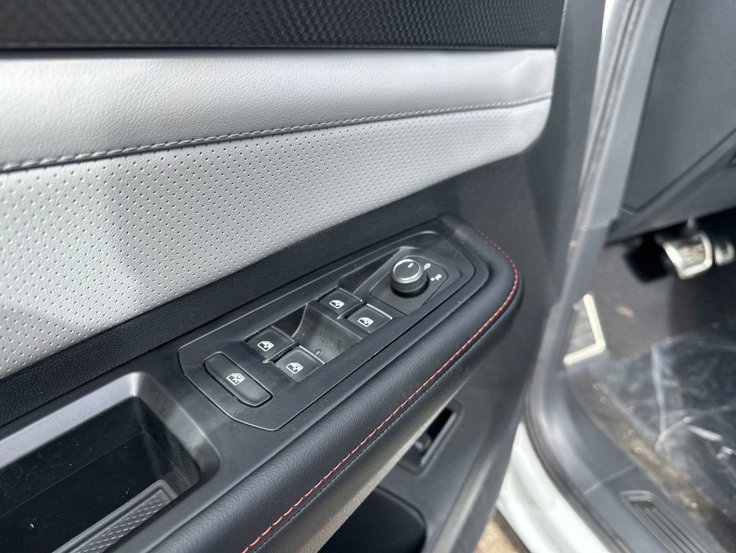 New 2026 Volkswagen Atlas Peak Edition AWD/4WD image 18