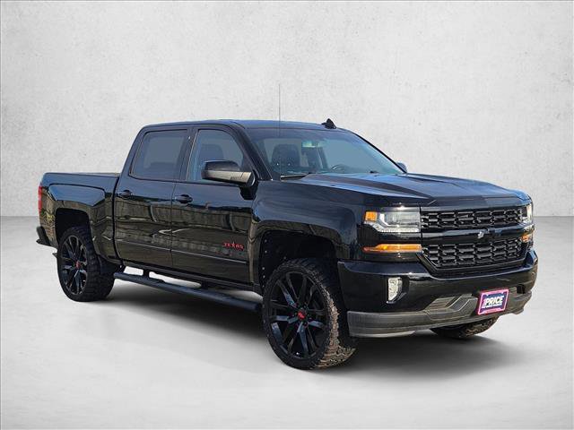 Used 2018 Chevrolet Silverado 1500 LT w/ Texas Edition RWD image 3