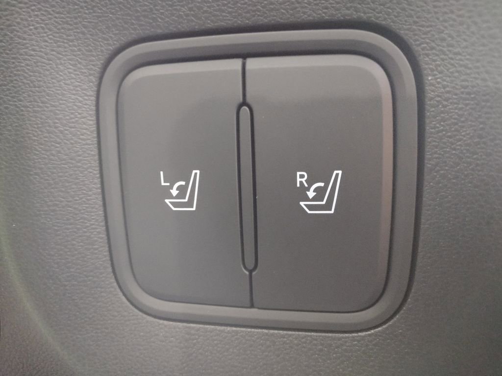 New 2026 Hyundai Ioniq 9 SEL image 20