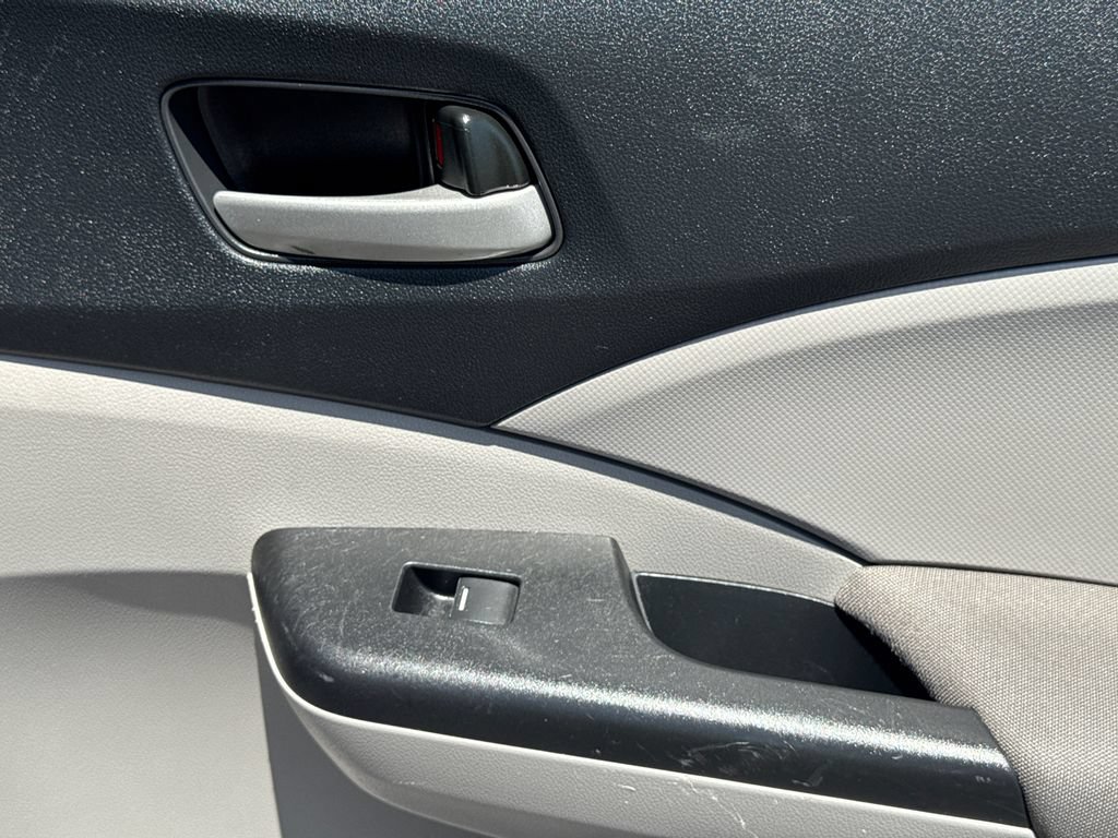 Used 2014 Honda CR-V LX image 18