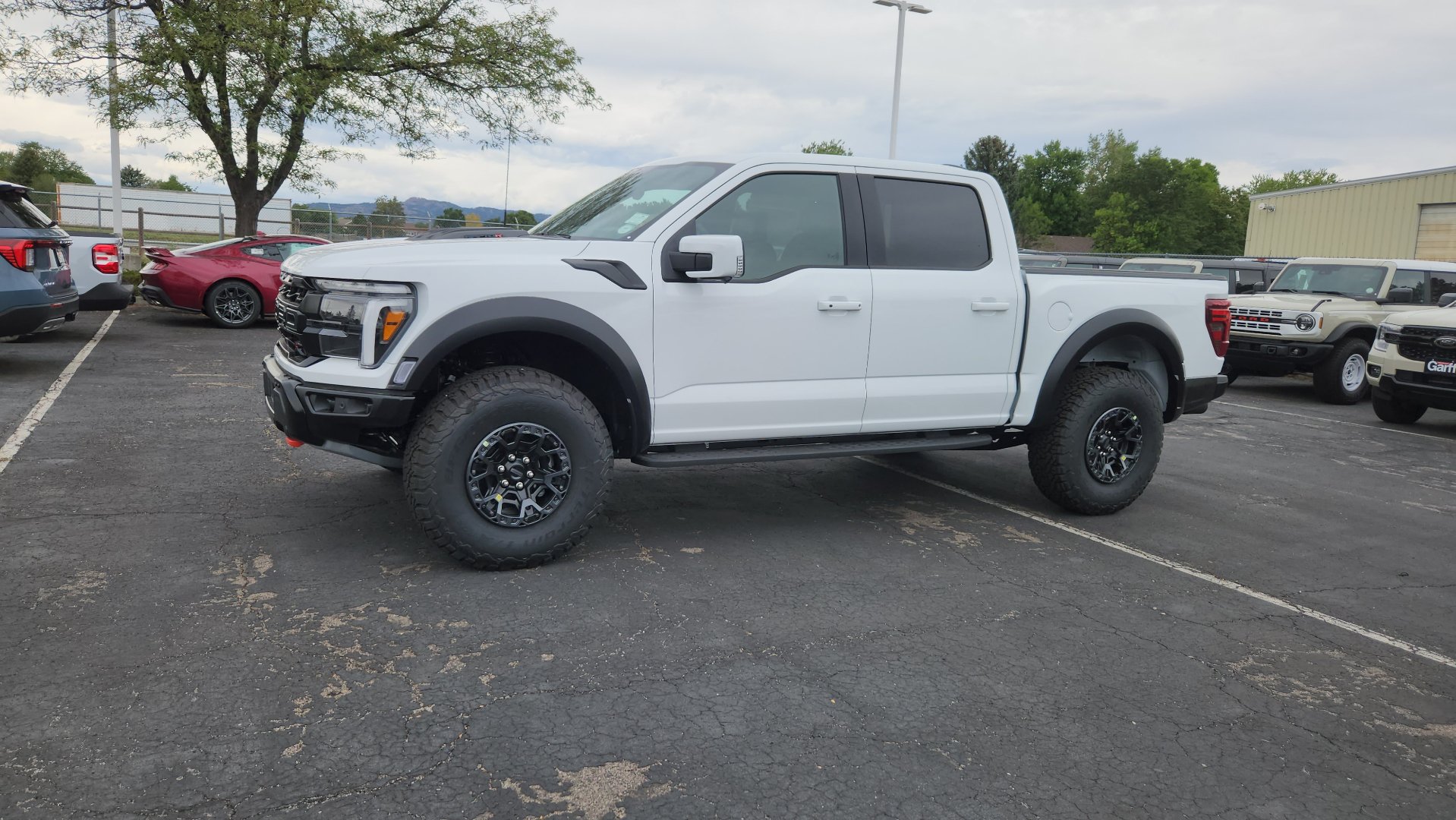New 2026 Ford F150 Raptor w/ Equipment Group 803A Raptor R AWD/4WD image 3