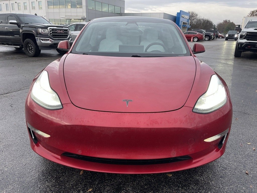 Used 2020 Tesla Model 3 Performance image 2